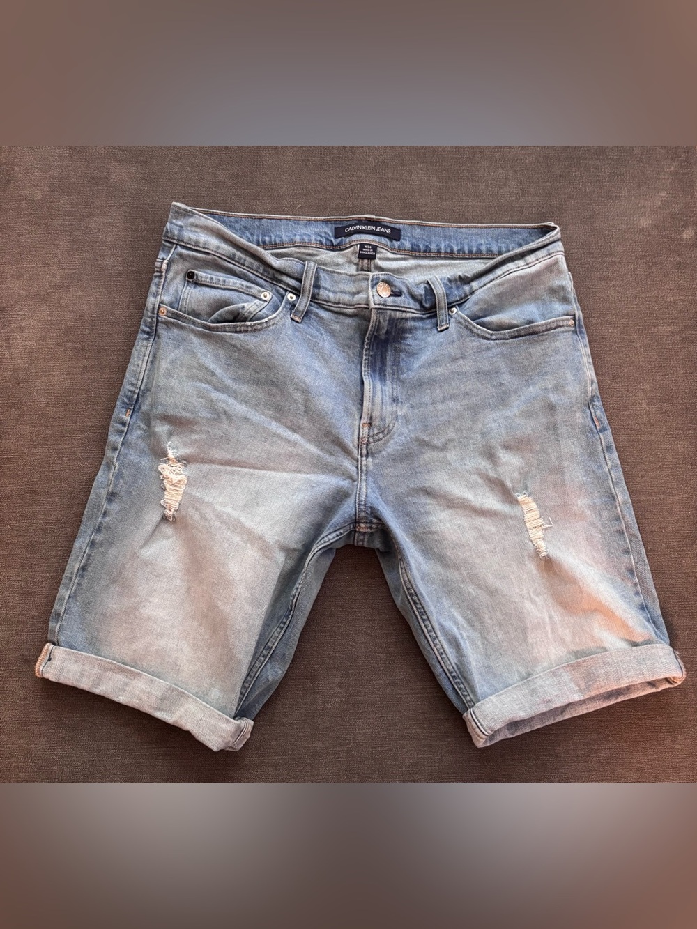 Calvin Klein Jeans Men’s W34 Light Wash Jorts Bermuda Denim Shorts 10”
